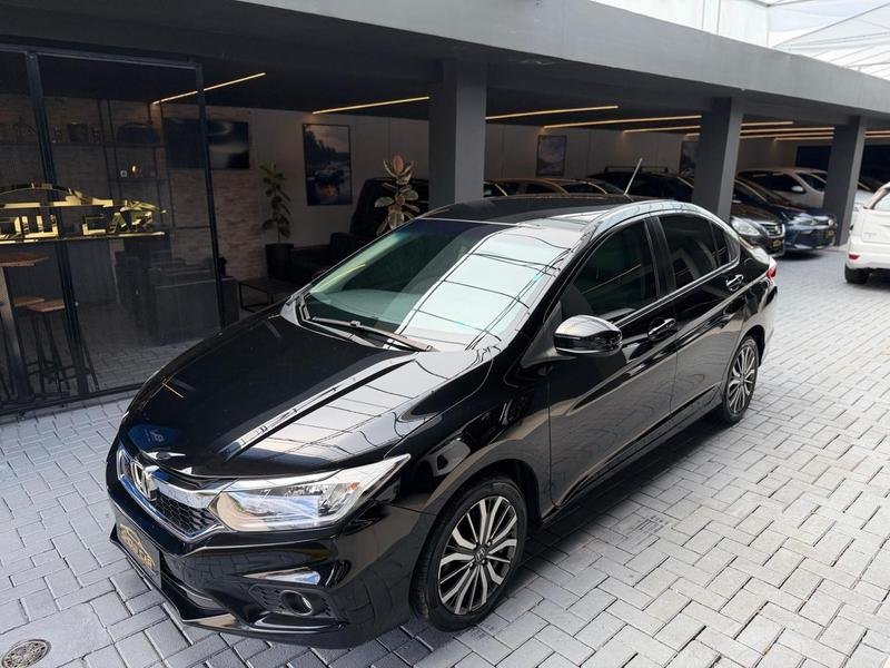 AGRALE CITY 50  na cor Preto em São José dos Pinhais / PR - 884671