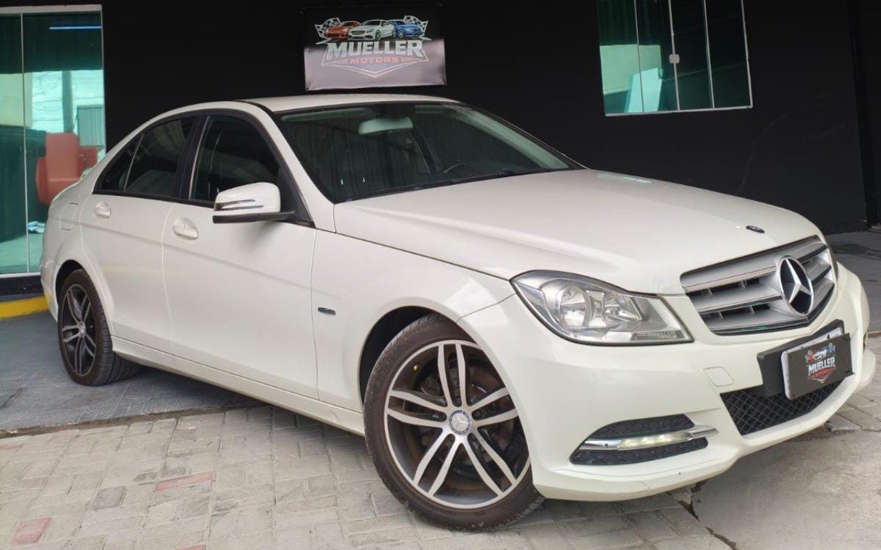 imagem de CGI Classic 1.8 16V 156cv Aut.