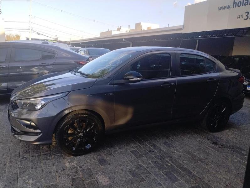 Fiat Cronos HGT 1.8 16V Flex Aut. na cor Cinza em Curitiba / PR - 885945