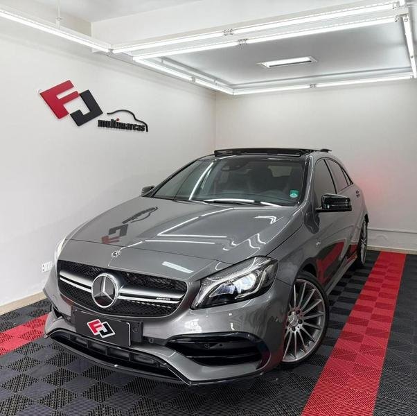 Mercedes-Benz A-45 AMG AMG 4MATIC CGI 2.0 TB Aut. na cor Cinza em Curitiba / PR - 886038