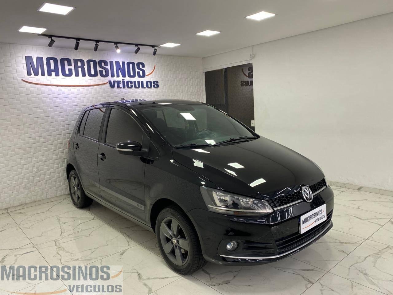 Volkswagen Fox RUN 1.6 Flex 8V 5p na cor Preto no Canoas / RS - 886241