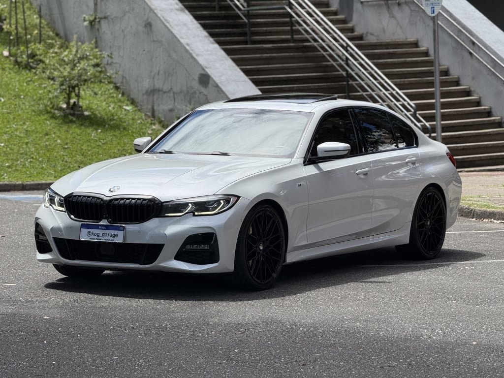 BMW 330i M Sport 2.0 TB 16V 4p na cor Branco em Curitiba / PR - 886572
