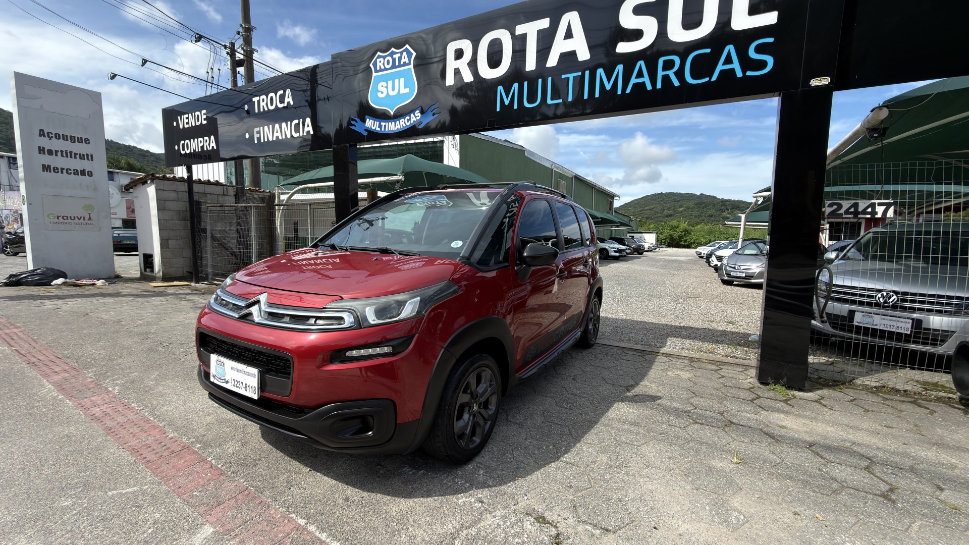 Citroën C3 Aircross Live 1.5 Flex 8V 5p Mec. na cor Vermelho em Florianópolis / SC - 887503