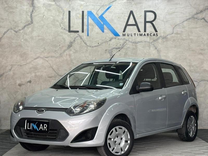 Ford Fiesta 1.6 8V Flex/Class 1.6 8V Flex 5p na cor Prata em Curitiba / PR - 887607