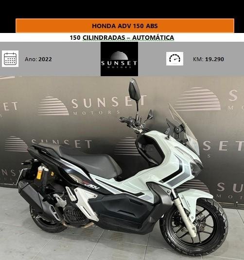 Honda ADV 150  na cor Branco em Itajaí / SC - 887936