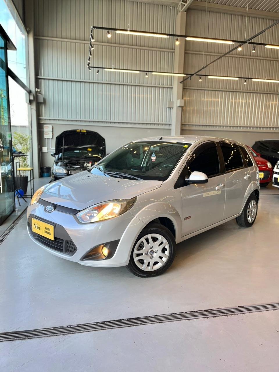 Ford Fiesta 1.6 8V Flex/Class 1.6 8V Flex 5p na cor Prata em São Mateus do Sul / PR - 891152