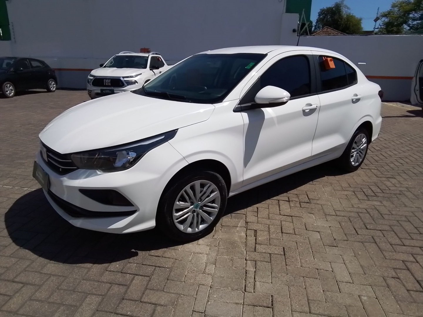 Fiat Cronos 1.3 8V Flex na cor Branco no Gravataí / RS - 891208