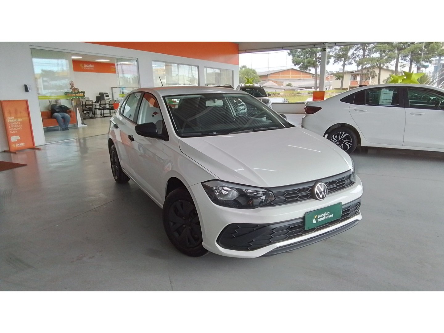 Volkswagen Polo Track Rock in Rio 1.0 Flex 12V 5p na cor Branco em Lages / SC - 892861