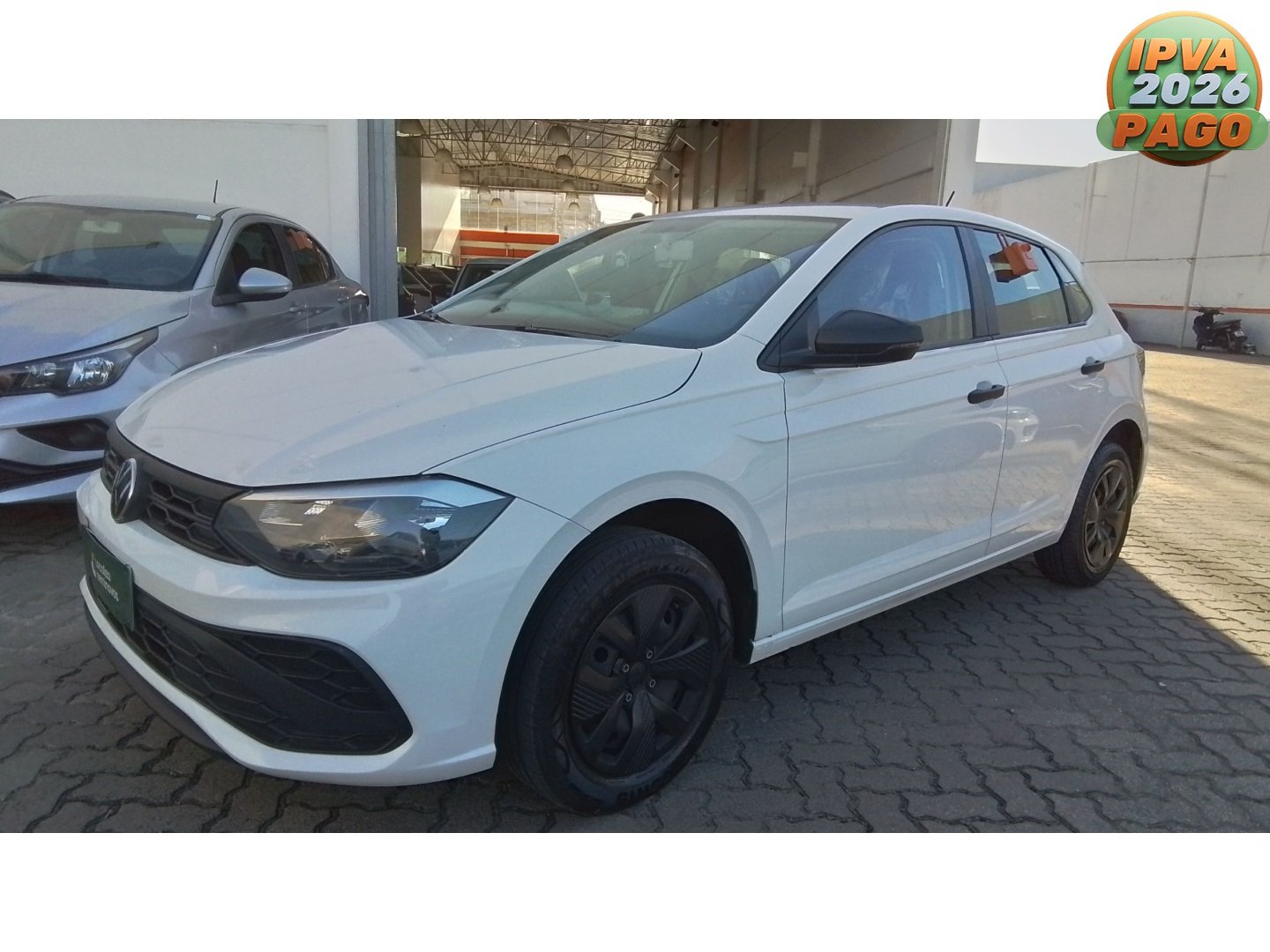 Volkswagen Polo Track Rock in Rio 1.0 Flex 12V 5p na cor Branco no Pelotas / RS - 892883