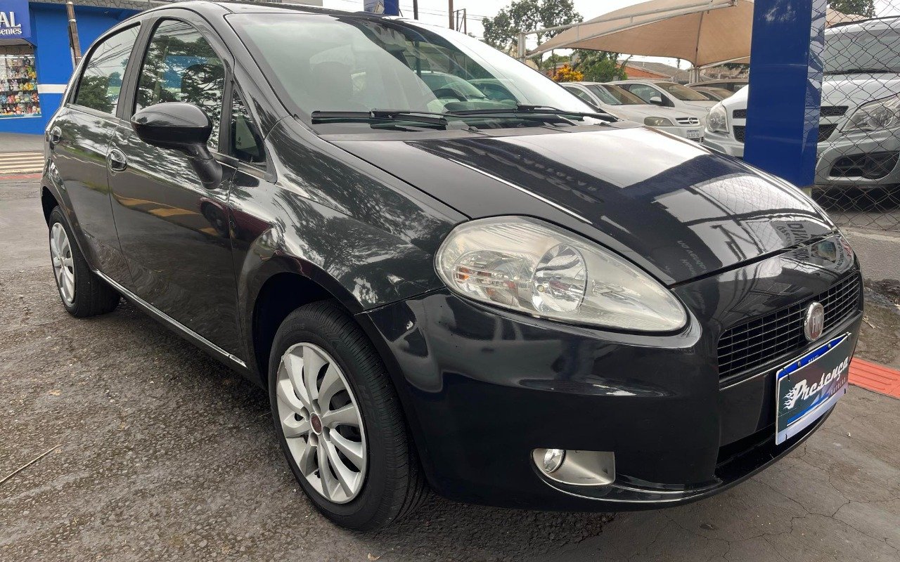 Fiat Punto ATTRACTIVE 1.4 Fire Flex 8V 5p na cor Preto em Maringá / PR - 893603