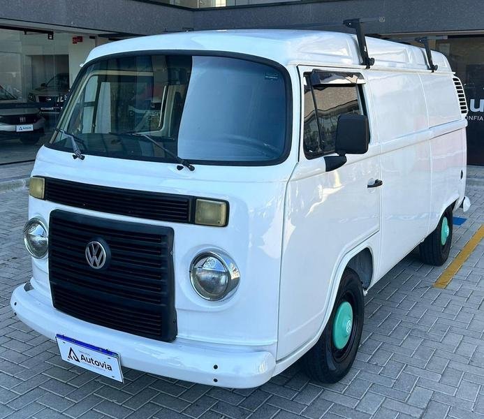 Volkswagen Kombi Furgão 1.4 Mi Total Flex 8V na cor Branco em Curitiba / PR - 894020