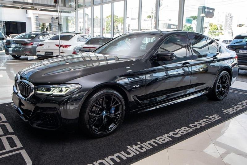 BMW 530e M Sport 2.0 Turbo Aut. (Híbrido) na cor Preto em Curitiba / PR - 894223