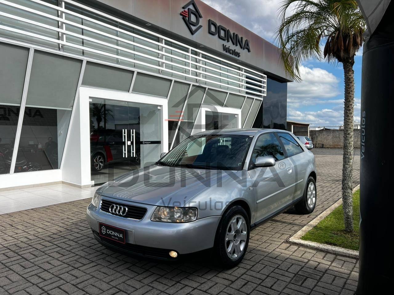 Audi A3 1.8 Turbo 3p Aut. na cor Prata em São Mateus do Sul / PR - 894354