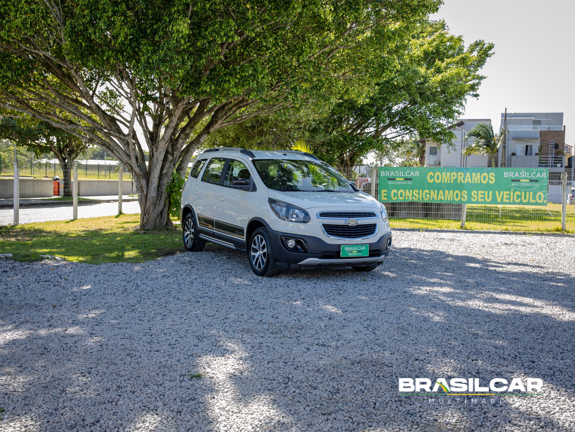 Chevrolet Spin ACTIV 1.8 8V Econo. Flex 5p Mec. na cor Branco em Florianópolis / SC - 894731