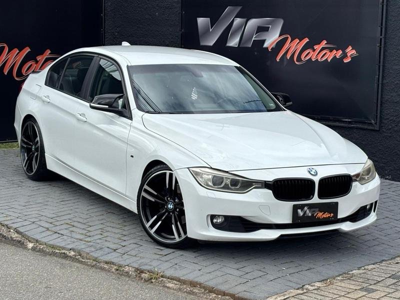 BMW 320i 2.0 TB M Sport A.Flex/M.Sport 4p na cor Branco em São José dos Pinhais / PR - 894935