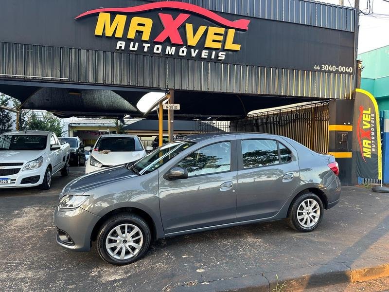 Renault Logan Authentique Flex 1.0 12V 4p na cor Cinza em Maringá / PR - 895895