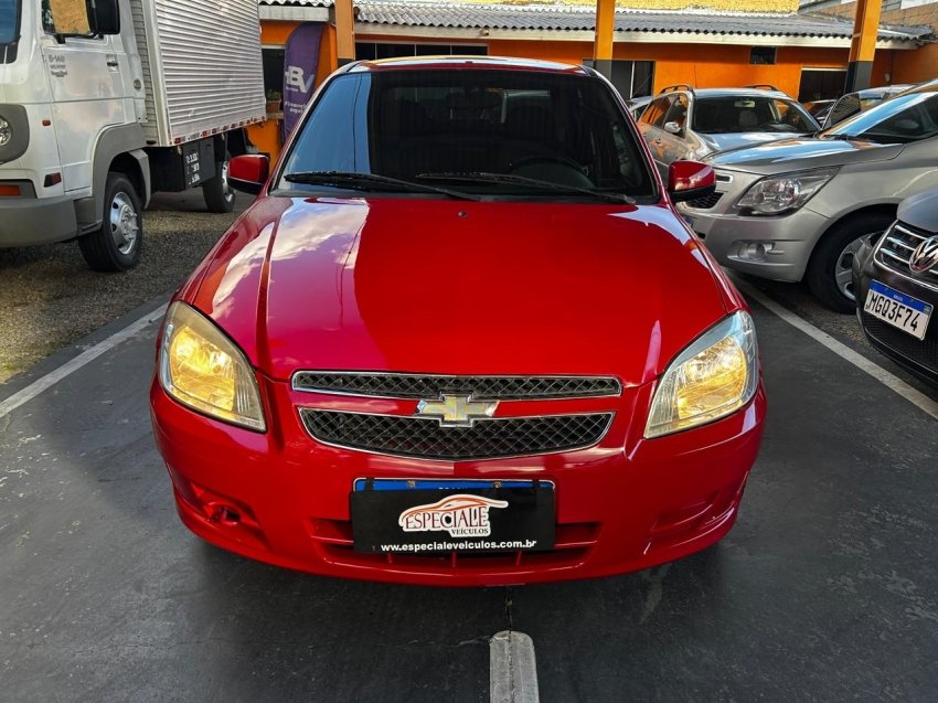 Chevrolet Prisma Sed. Maxx/ LT 1.4 8V ECONOF. 4p na cor Vermelho em Colombo / PR - 896239