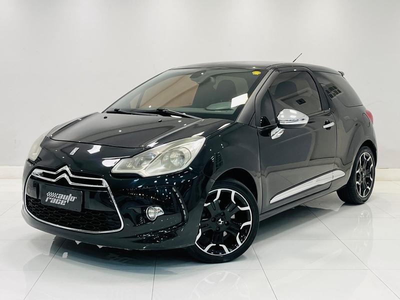 Citroën DS3 Sport Chic 1.6 TB 16V 3p Mec. na cor Preto em Curitiba / PR - 896467