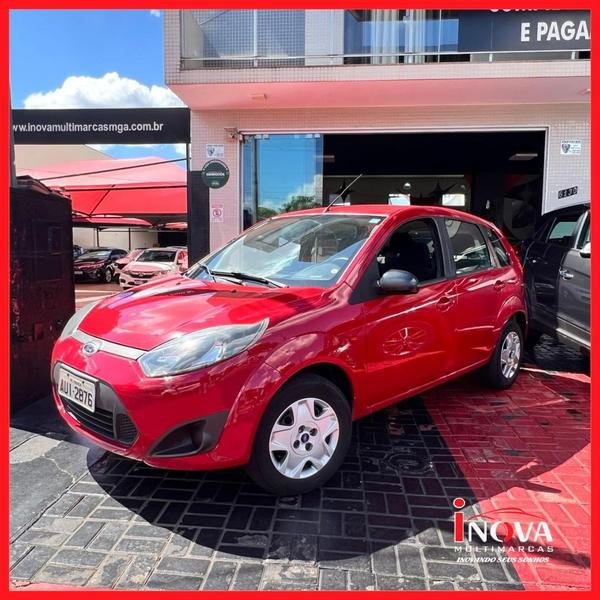 Ford Fiesta 1.0 8V Flex/Class 1.0 8V Flex 5p na cor Vermelho em Maringá / PR - 896547