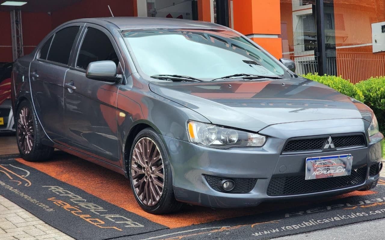 Mitsubishi Lancer GT 2.0 16V 160cv Aut. na cor Prata em Curitiba / PR - 896608
