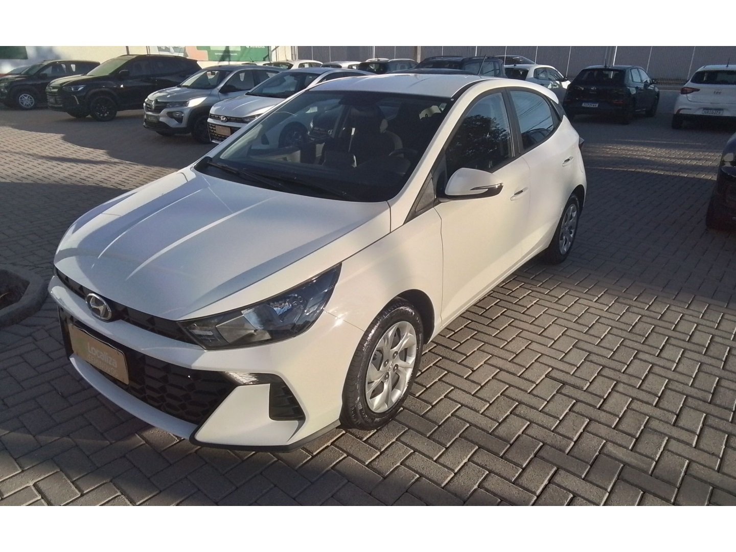 Hyundai HB20 Comf./C.Plus/C.Style 1.0 Flex 12V na cor Branco em Chapecó / SC - 896863