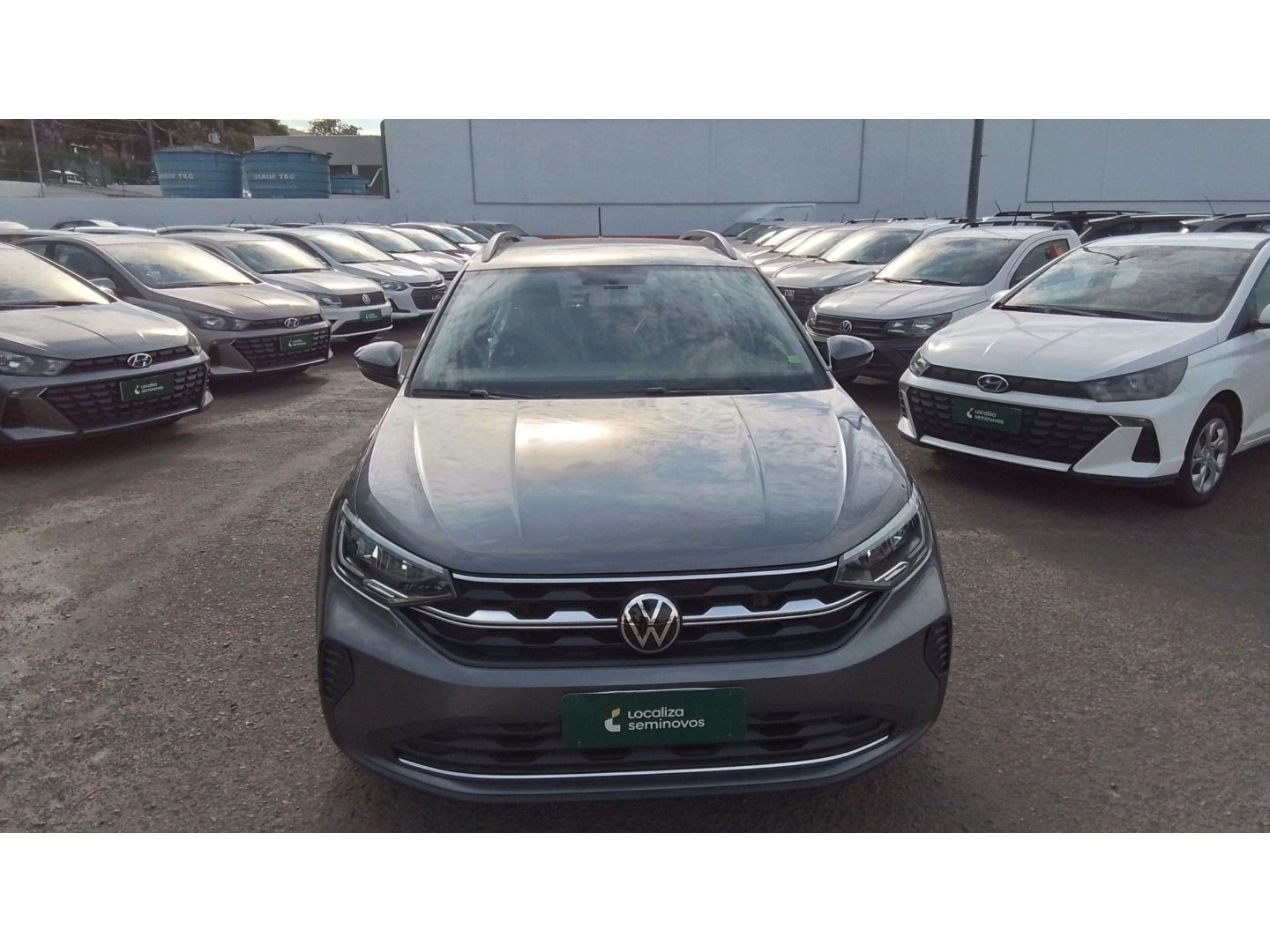 Volkswagen Nivus Comfortline 1.0 200 TSI Flex Aut. na cor Cinza em Chapecó / SC - 896887