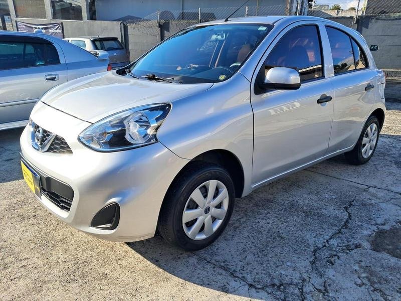 Nissan MARCH S 1.0 16V Flex Fuel 5p na cor Prata em Curitiba / PR - 896927