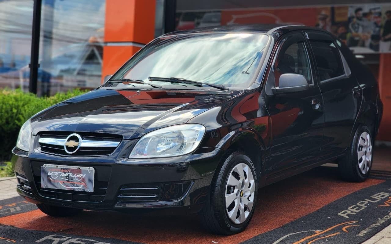 Chevrolet Prisma Sed. Maxx/ LT 1.4 8V ECONOF. 4p na cor Preto em Curitiba / PR - 897210