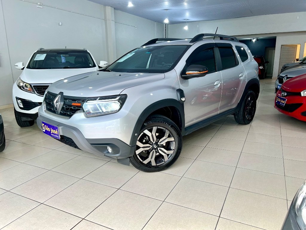 Renault Duster Iconic Plus 1.6 16V Flex Aut. na cor Prata em São José / SC - 897455