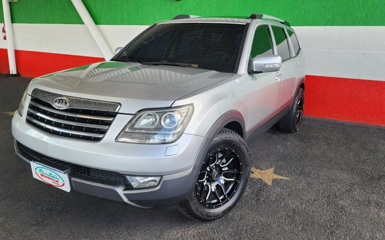 Kia MOHAVE EX 4.6 V8 32V 340cv 4x4 Aut. na cor Prata em Curitiba / PR - 897603