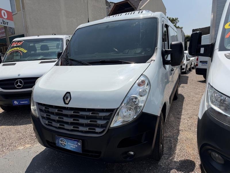 Renault Master 2.3 dCi Furgão 16V Diesel na cor Branco em Curitiba / PR - 898567