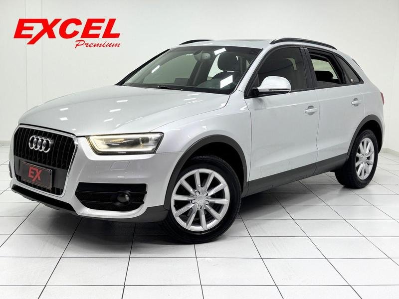 Audi Q3 2.0 TFSI Quat. 170/180cv S-tronic 5p na cor Prata em Curitiba / PR - 899460