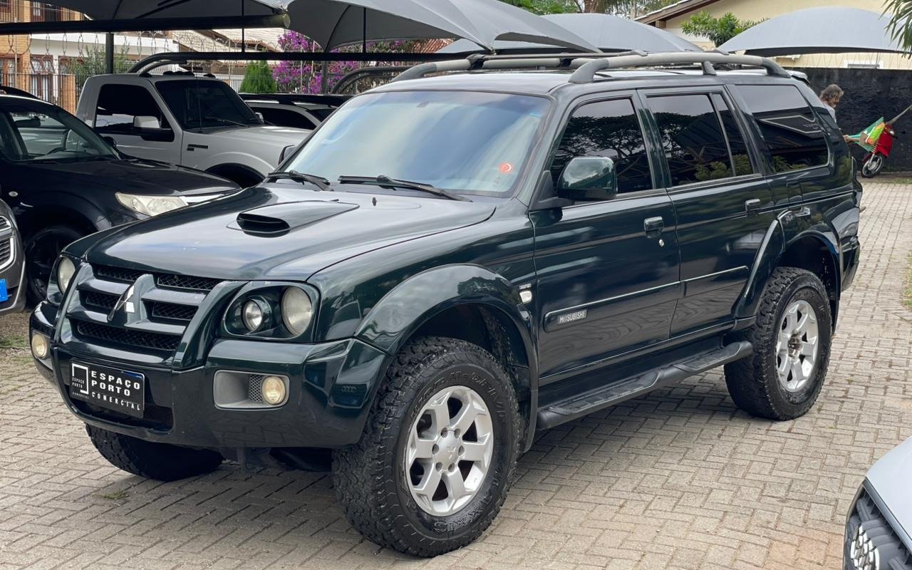 Mitsubishi Pajero Sport 3.5 V6 Flex 4x4 Aut. na cor Verde em Florianópolis / SC - 899811
