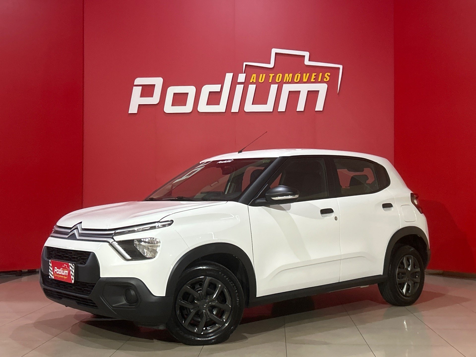 Citroën C3 Live Pack 1.0 Flex 6V 5p Mec. na cor Branco em Ponta Grossa / PR - 899927