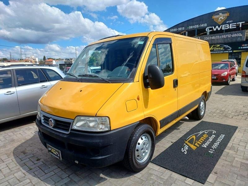 Fiat Ducato Cargo Curto 2.3 ME Diesel na cor Amarelo em Curitiba / PR - 900026