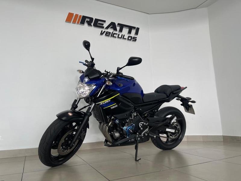 YAMAHA XJ6 N/ABS  na cor Azul em Curitiba / PR - 900112
