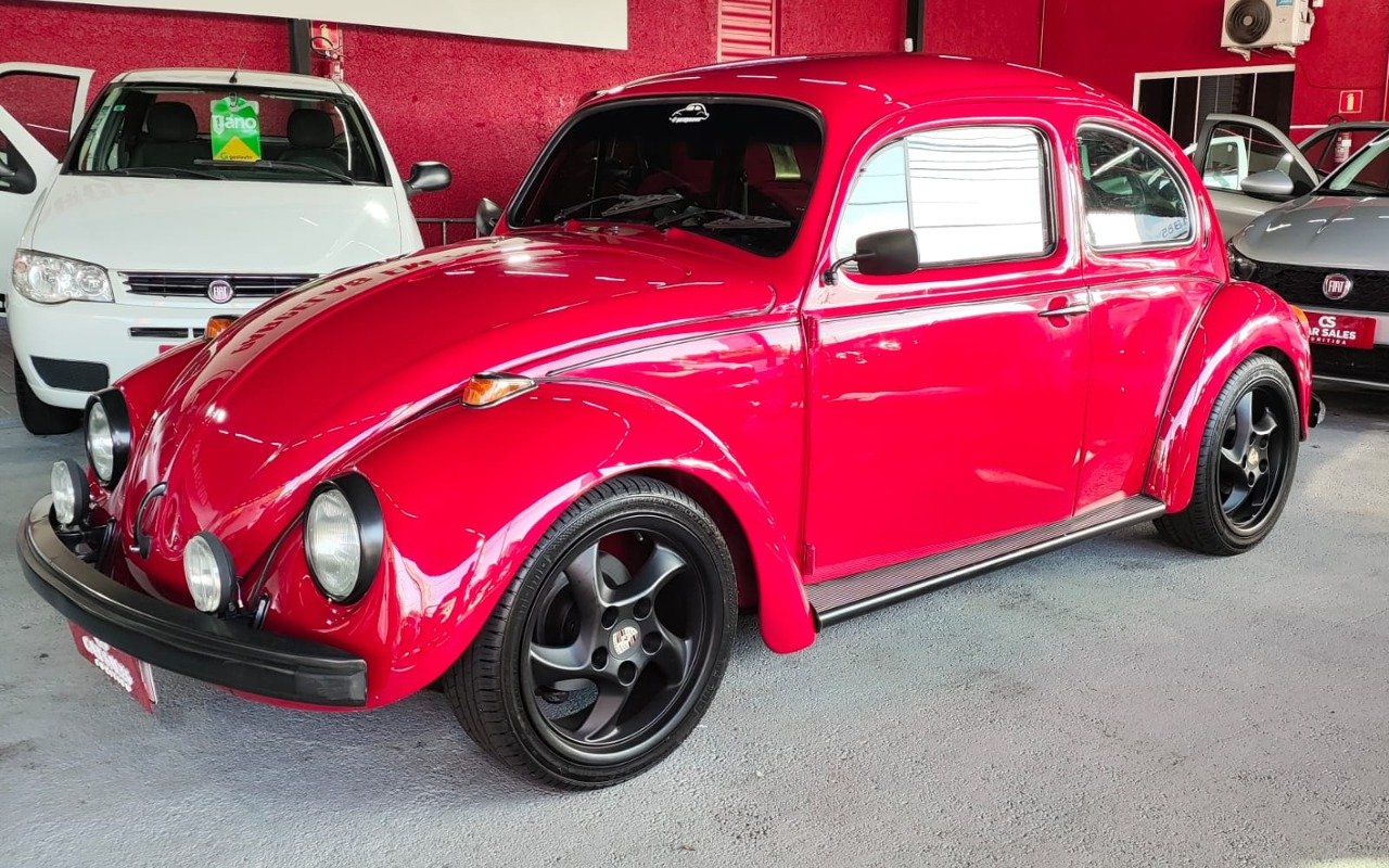 Volkswagen Fusca 1300/1300L na cor Vermelho em Curitiba / PR - 900500