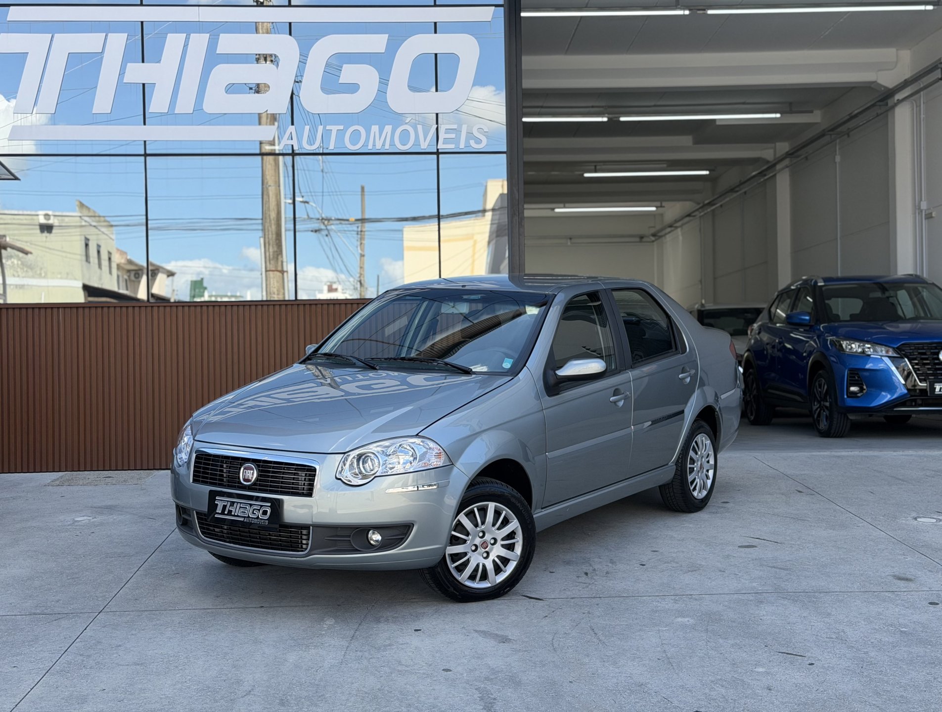 Fiat Siena ELX 1.0 mpi Fire 16v 4p (25 anos) na cor Cinza em Palhoça / SC - 901375