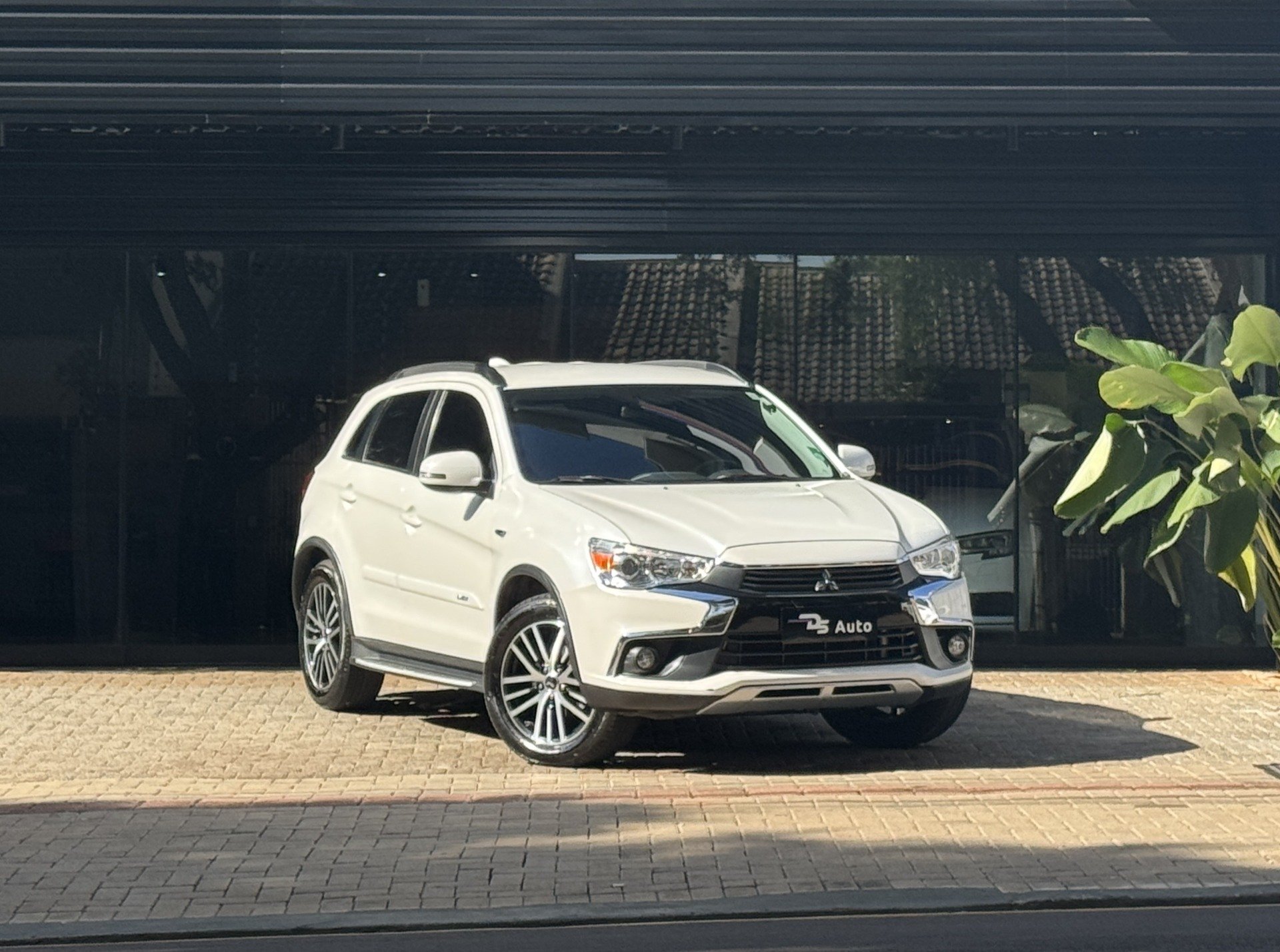 Mitsubishi ASX 2.0 16V 4x4 160cv Aut. na cor Branco em Maringá / PR - 901378