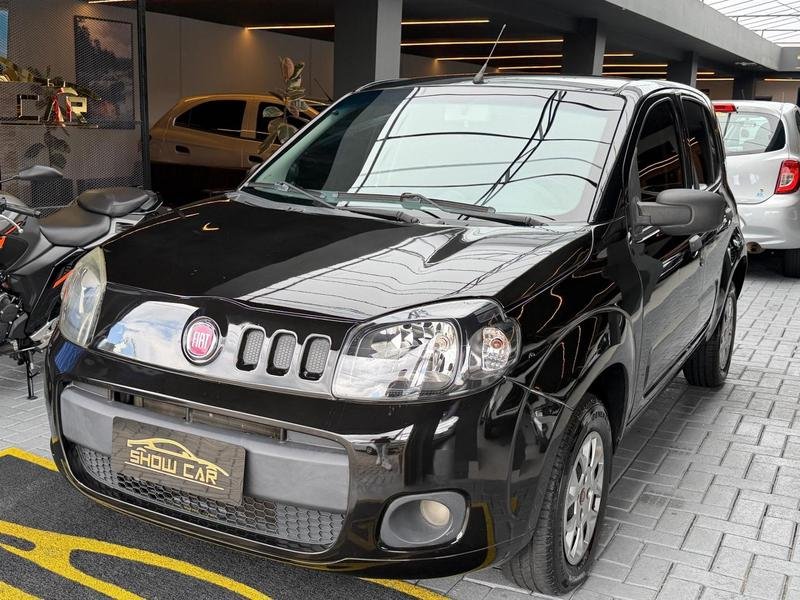 Fiat Uno ATTRACTIVE 1.0 Flex 6V 5p na cor Preto em São José dos Pinhais / PR - 901382