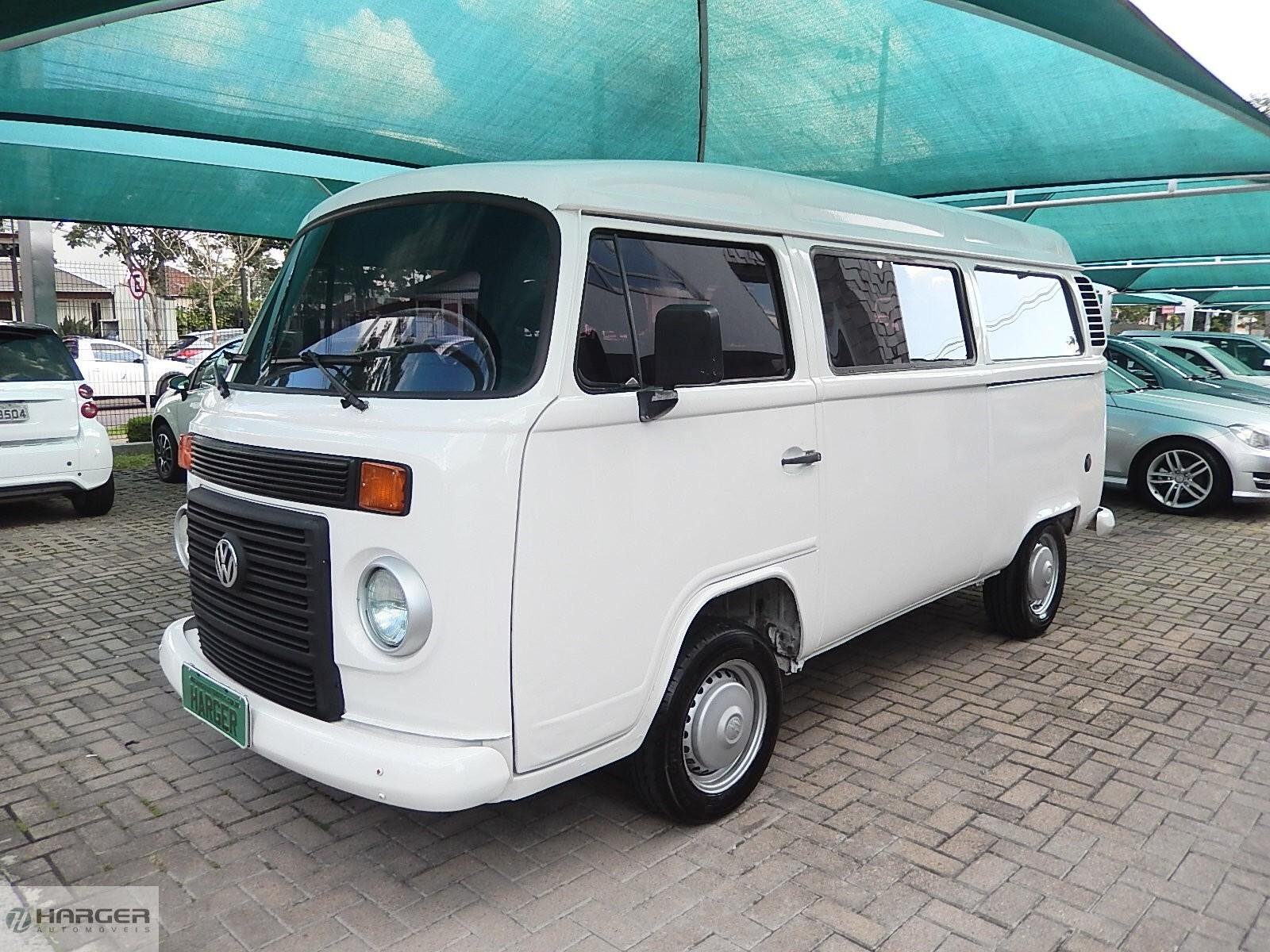 Volkswagen Kombi Lotação 1.4 Mi Total Flex 8V na cor Branco em Curitiba / PR - 901725