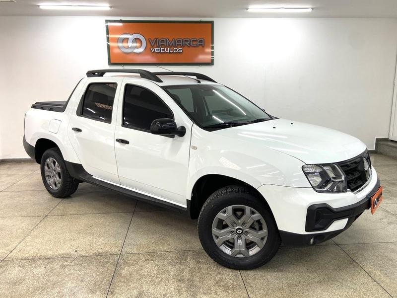 Renault Duster Oroch Intense 1.6 Flex 16V Mec. na cor Branco em Curitiba / PR - 901999
