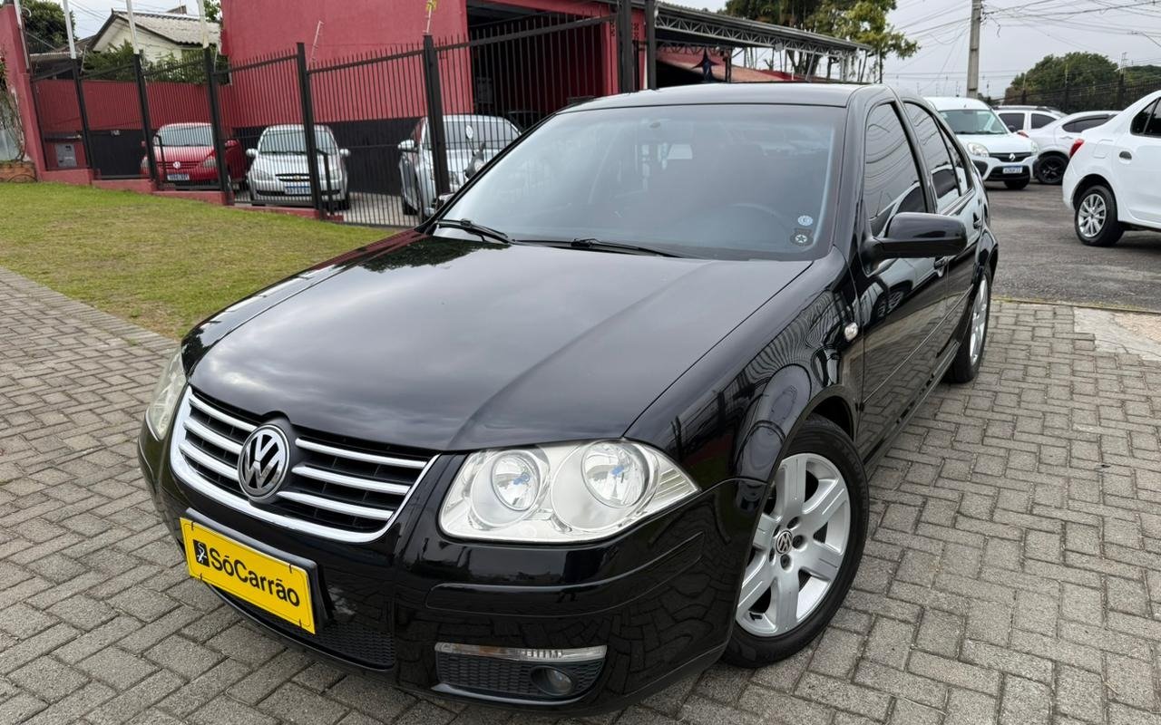 Volkswagen Bora 2.0/ 2.0 Flex 8v Mec. na cor Preto em Curitiba / PR - 902004