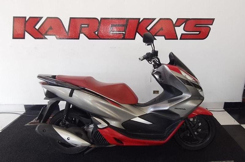 Honda PCX 150 SPORT  na cor Prata em Curitiba / PR - 902046
