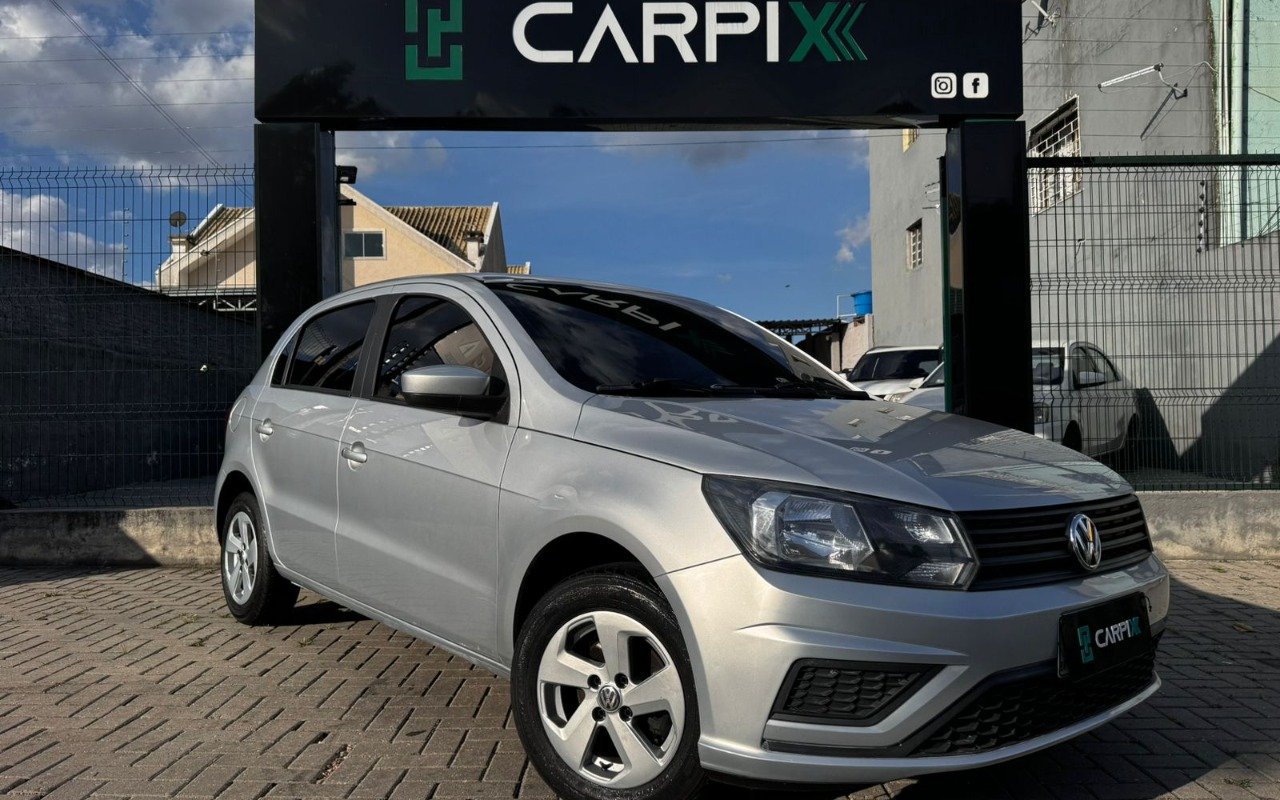 Volkswagen Gol 1.0 Flex 12V 5p na cor Prata em Curitiba / PR - 902283