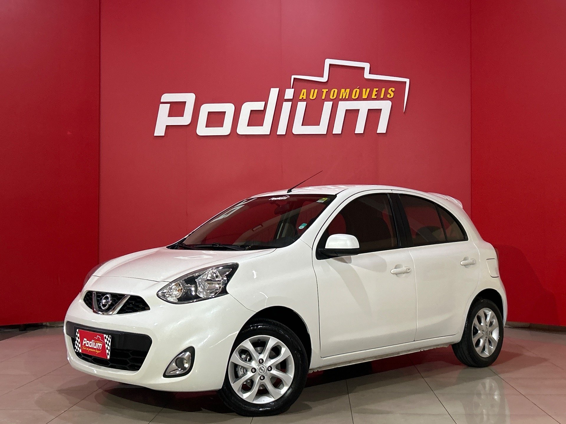 Nissan MARCH SV 1.0 12V Flex 5p na cor Branco em Ponta Grossa / PR - 902448