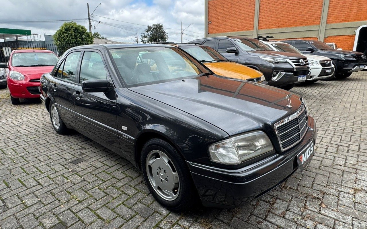 Mercedes-Benz C-280 Classic/Sport na cor Preto em Curitiba / PR - 902612