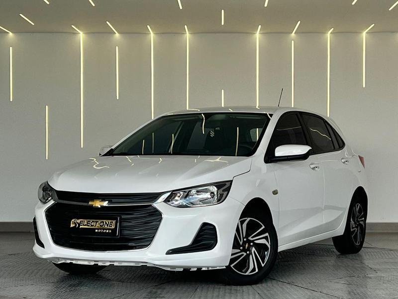 Chevrolet Onix HATCH LT 1.0 12V TB Flex 5p Aut. na cor Branco em São José dos Pinhais / PR - 903156
