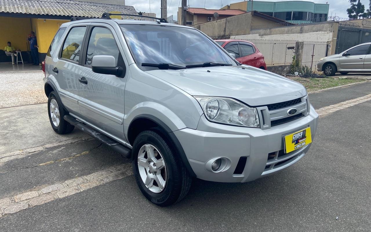 Ford EcoSport XLT 2.0/ 2.0 Flex 16V 5p Aut. na cor Prata em Curitiba / PR - 904097