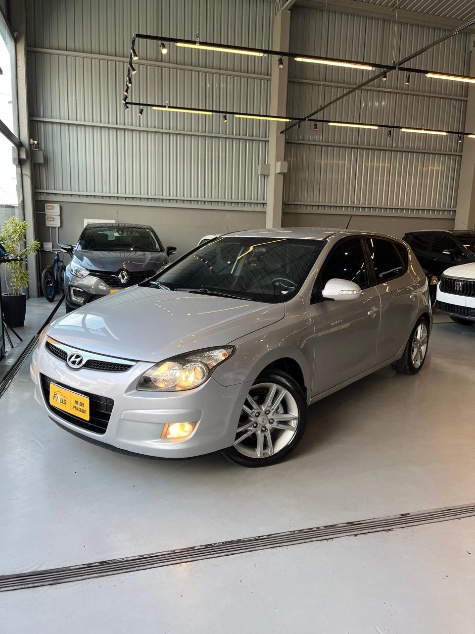 Hyundai i30 2.0 16V 145cv 5p Aut. na cor Prata em São Mateus do Sul / PR - 904579